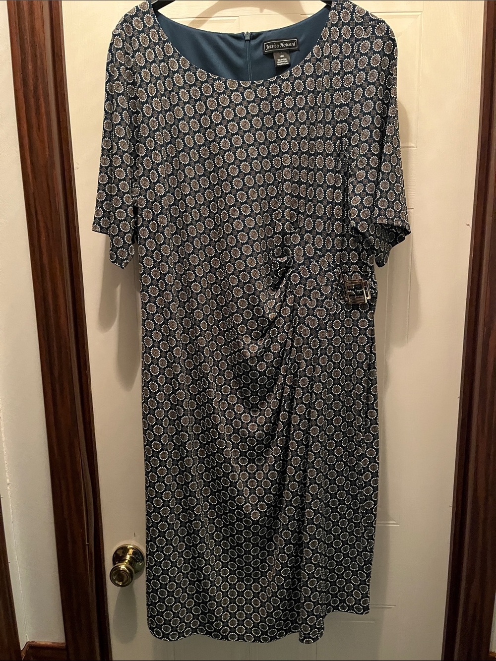 Jessica Howard Green Geometric Print Midi Dress